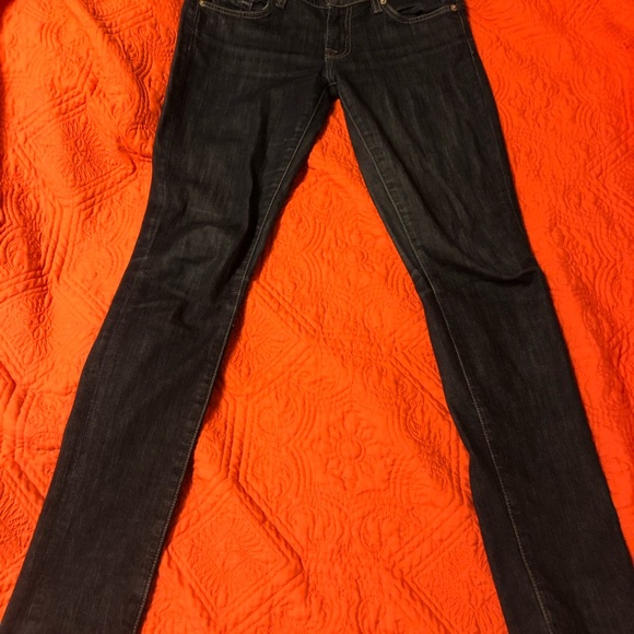 Classic and flattering 7 for all mankind jeans - Picture 5 of 7
